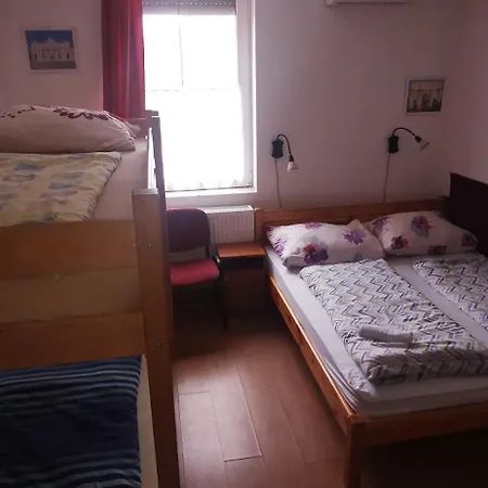 Balaton Panzio 게스트하우스 Fonyód