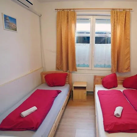 Πανσιόν Balaton Panzio Fonyód